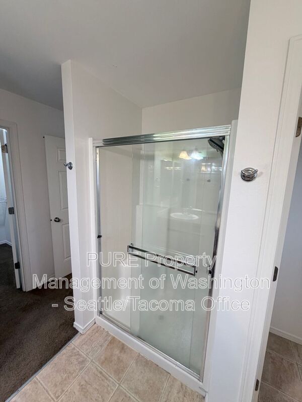 Building Photo - 1725 SW 346th Pl