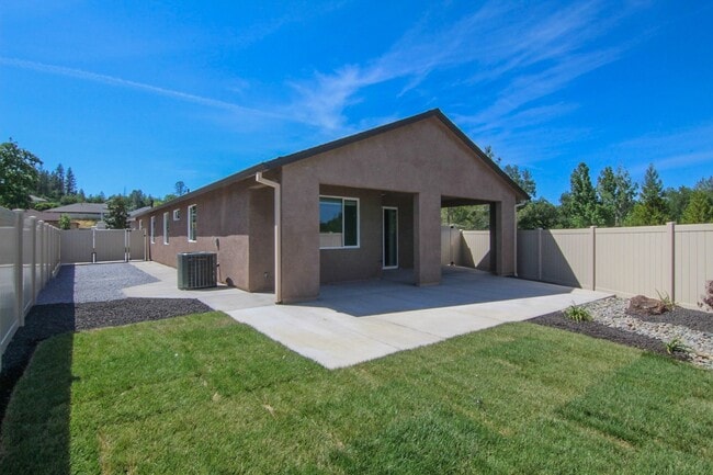 Building Photo - Brand New Build!