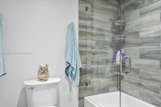 Building Photo - 2101 S Ocean Dr