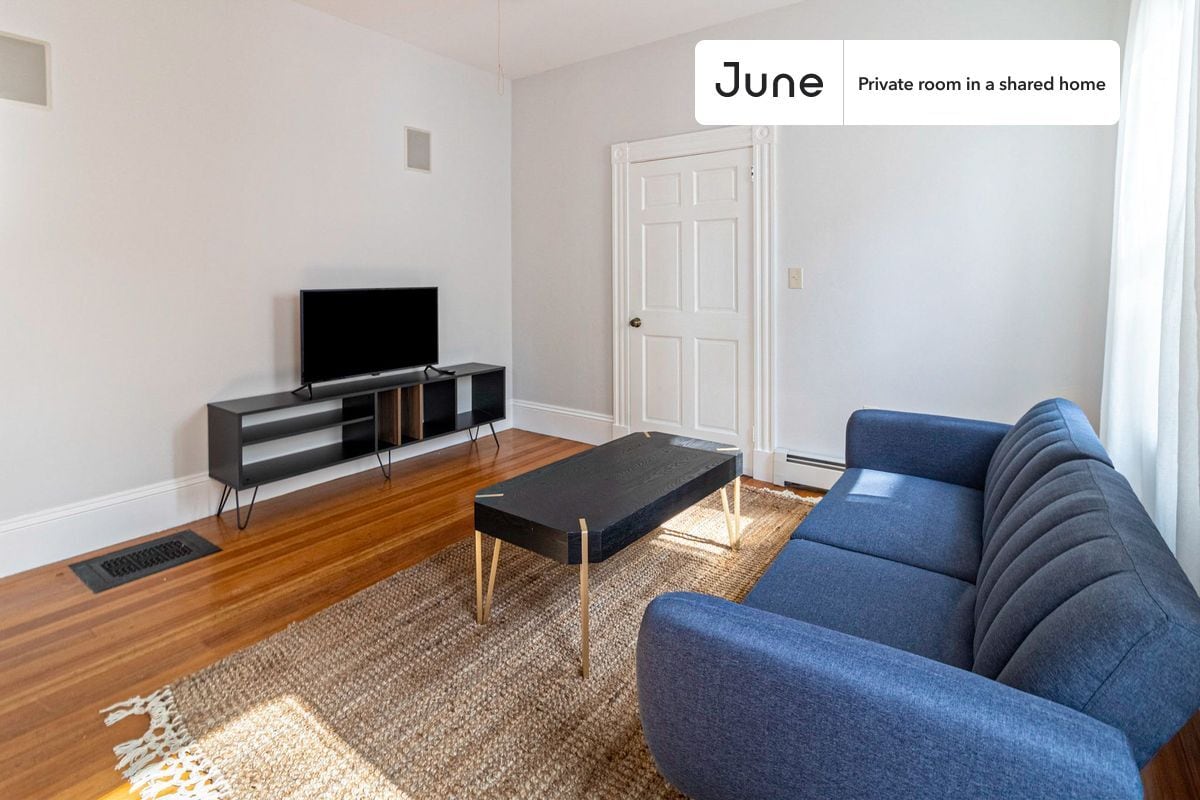 Building Photo - Room in Shared 3 bed/2 bath home in Central Square (Cambridge)