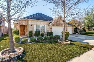 Building Photo - 5448 Lavaca Rd