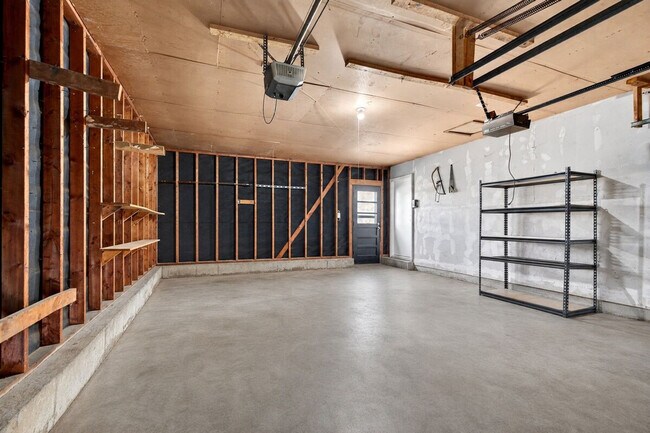 Building Photo - 3036 Wheaton Ave