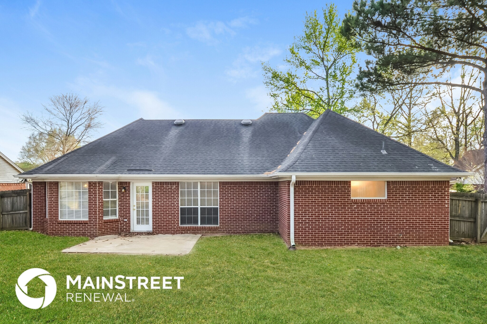 Building Photo - 6298 Seminole Dr