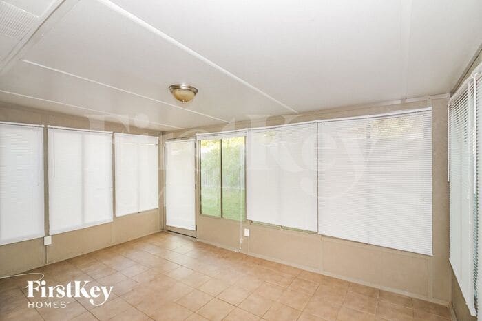 Building Photo - 4308 Rosswood Dr