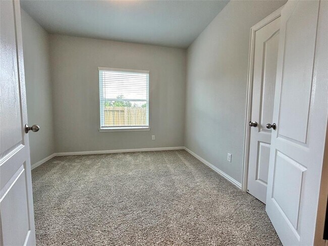 Building Photo - 18519 Lilliput Ln