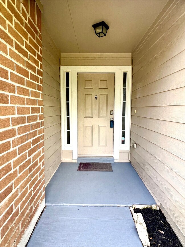 Building Photo - 4414 Kulkarni St