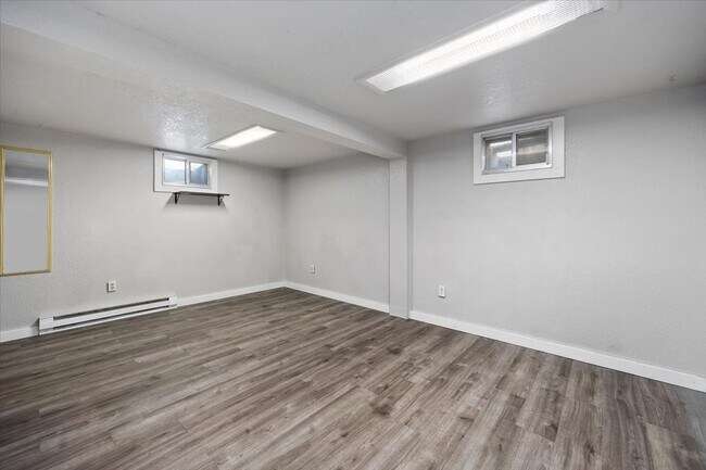 Building Photo - 270 Quincy St