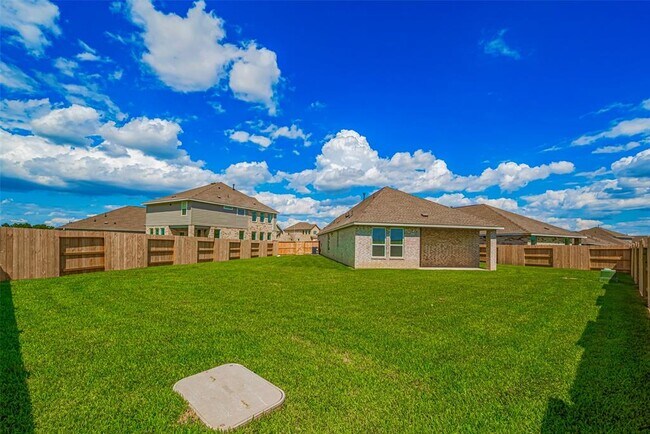 Building Photo - 6743 Iron Clover Dr