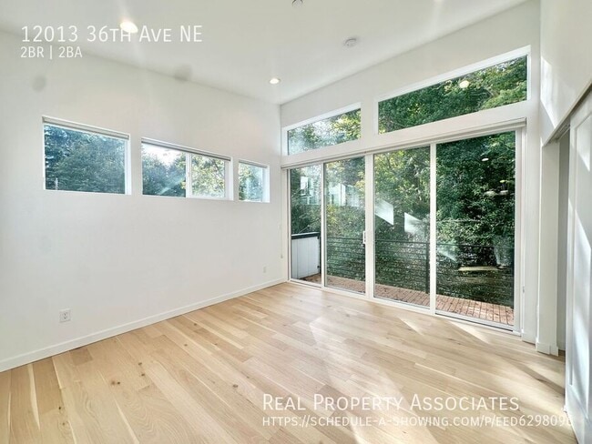 Building Photo - 12013 36th Ave NE