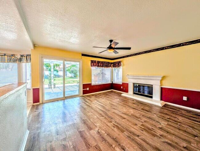 Building Photo - 7754 Fox Tail Ct