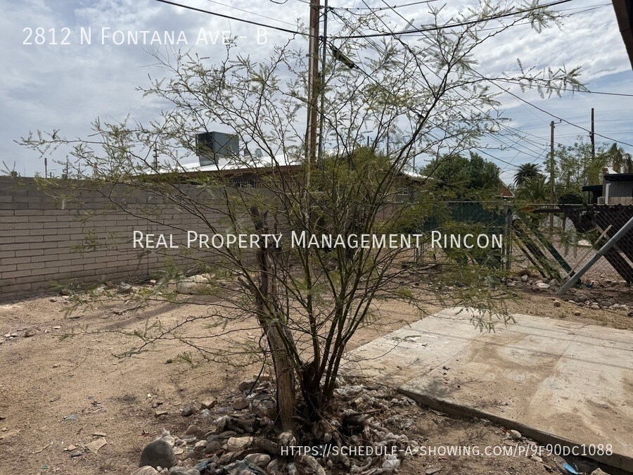 Building Photo - 2812 N Fontana Ave