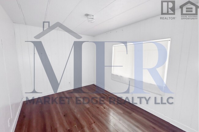 Building Photo - 2Bed/2Bath Mobile at Southern/Ellsworth Rd! No Application fee!