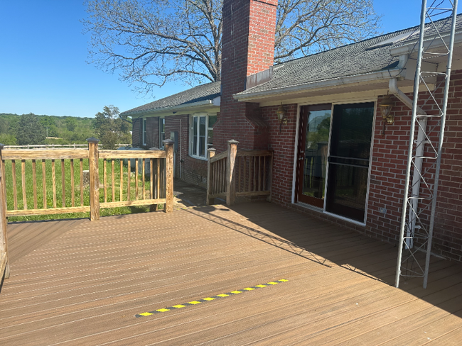 Building Photo - 203 S Airport Rd