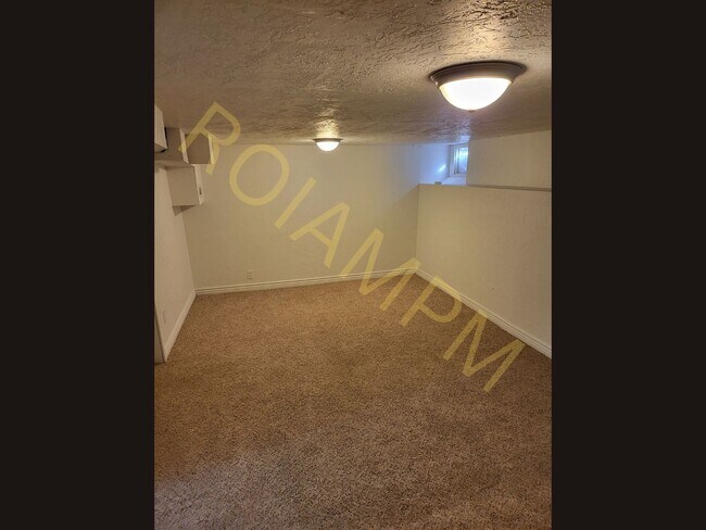 Building Photo - 359 2nd Ave N