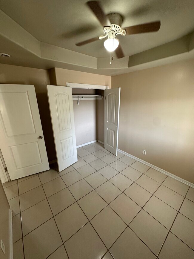 Room 1 - 1020 Jesse St