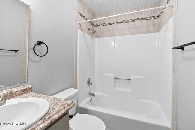 Building Photo - 7313 Pebblebrook Dr