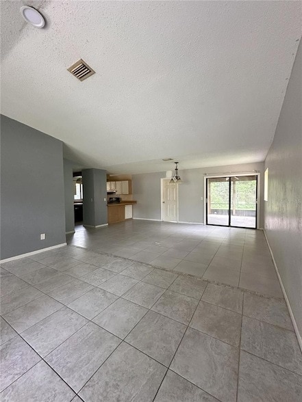 Building Photo - 68 Point Pleasant Dr