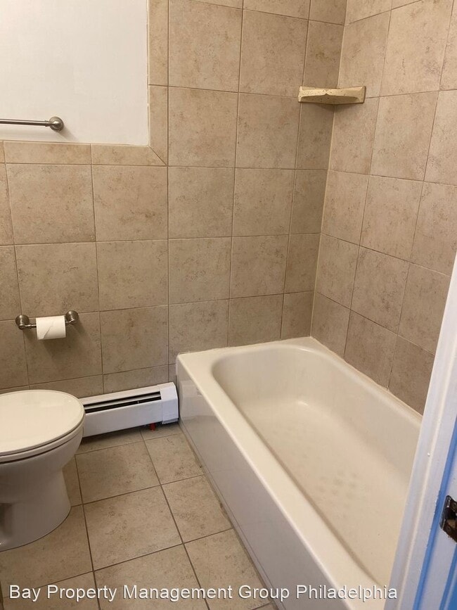 Building Photo - 2 br, 1 bath House - 600 Yeadon Ave #2