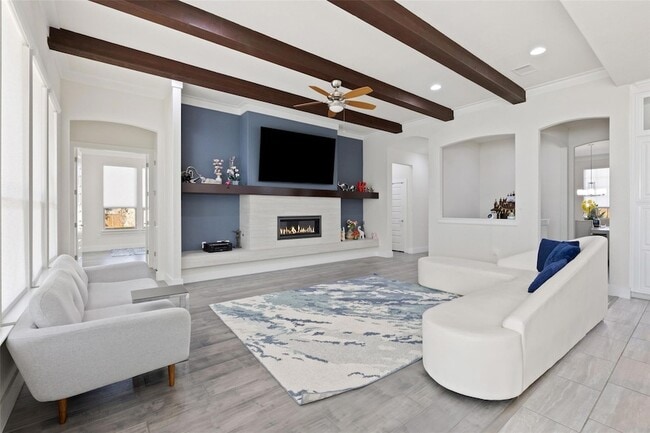 Building Photo - 16404 Horse Trap Ln