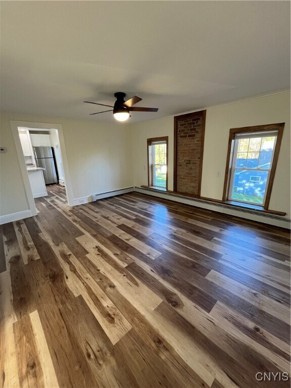 Building Photo - 45 E Oneida St