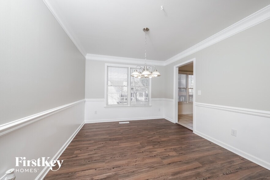 Building Photo - 4908 Heritage Woods Ct