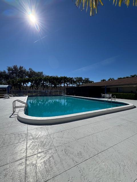 Building Photo - 531 Shady Pine Way