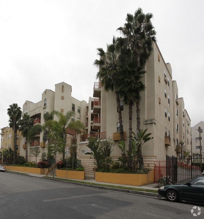 Mercedes Apartments 727 S Carondelet St Los Angeles CA 90057 Apartment Finder