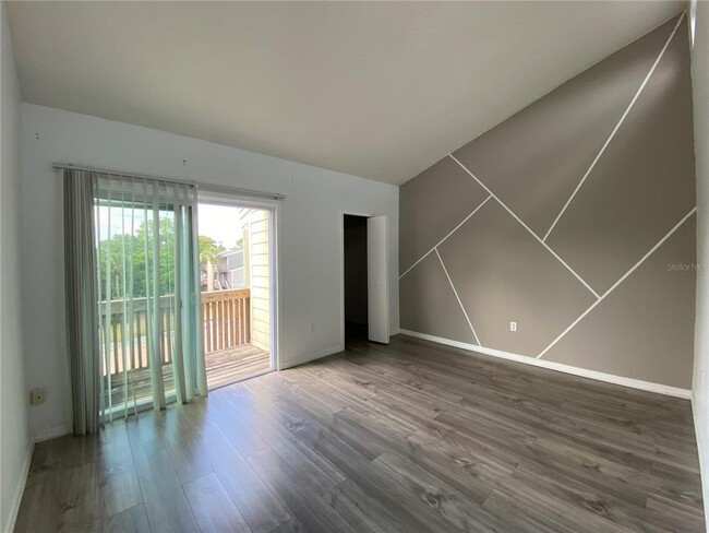 Building Photo - 174 Scottsdale Square