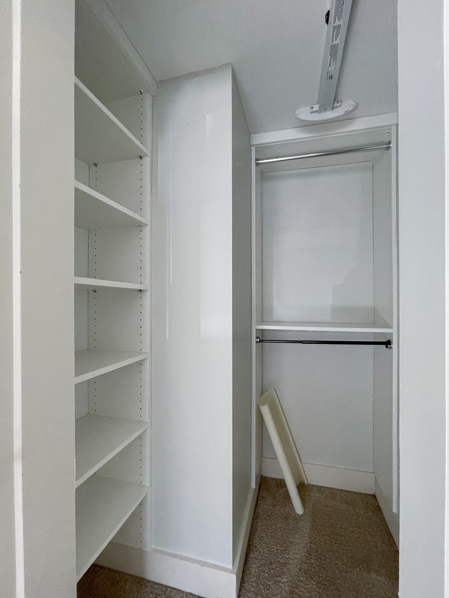 Building Photo - 64 Isle Of Venice Dr