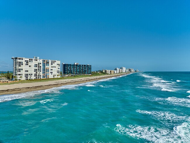 Building Photo - 10600 S Ocean Dr