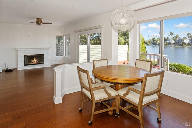 Building Photo - 8 Caribe Isle