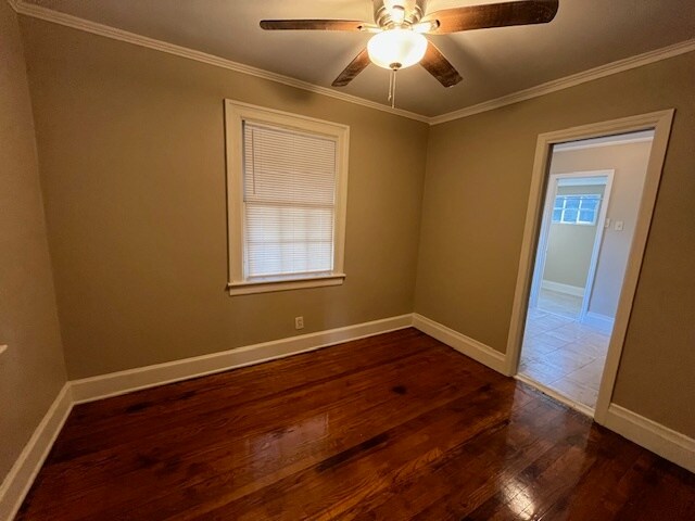 Building Photo - 520 Villa Esta Cir