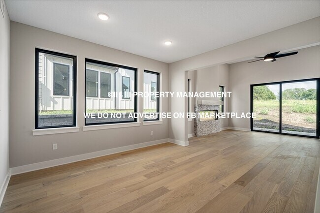 Building Photo - 9579 Jupiter Street