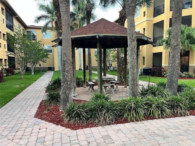 Building Photo - 4323 Bayside Village Dr