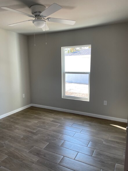 Building Photo - 2942 Evans Ave