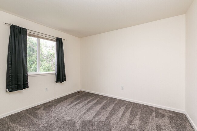 Building Photo - Desirable Sage Creek Living | Open Layout + Stunning Primary Suite