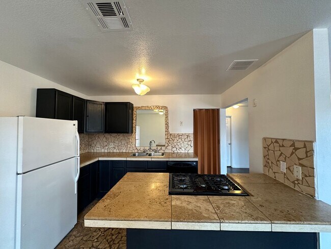 Building Photo - CASA MESA CONDO