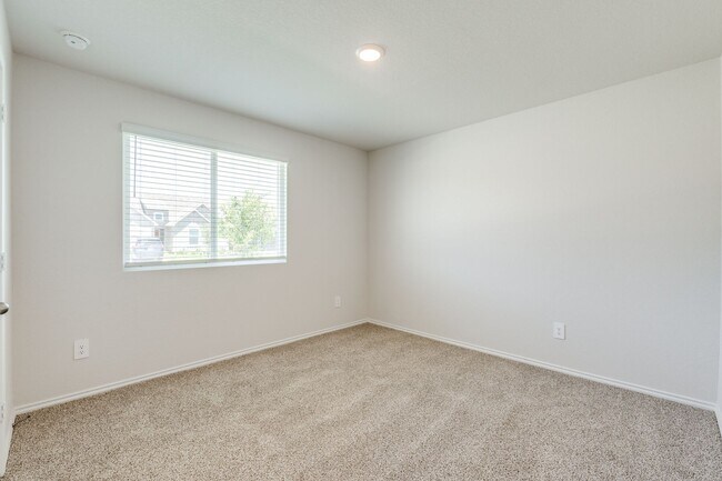 Building Photo - 4-BEDROOM NEW CONSTRUCTION IN SWENSON HEIG...