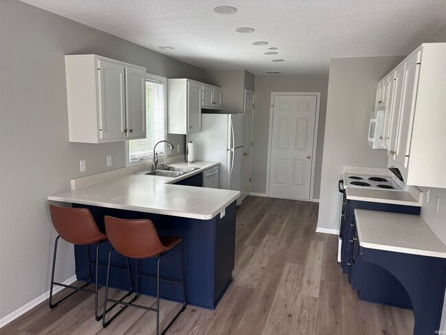 Building Photo - 1431 Shingle Oak Pointe