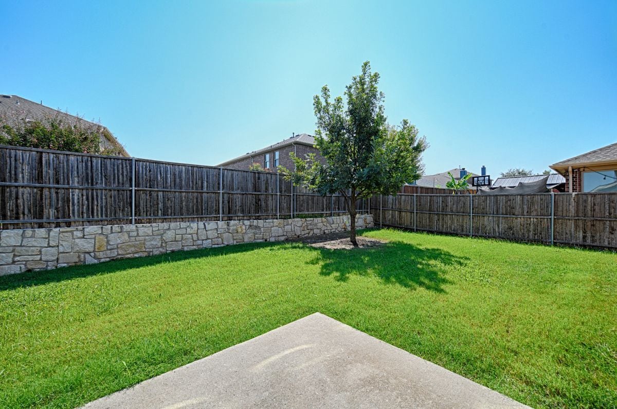 Building Photo - 3522 Van Zandt Rd