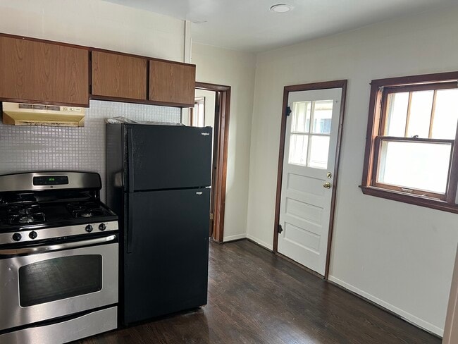 Building Photo - 331 157th St