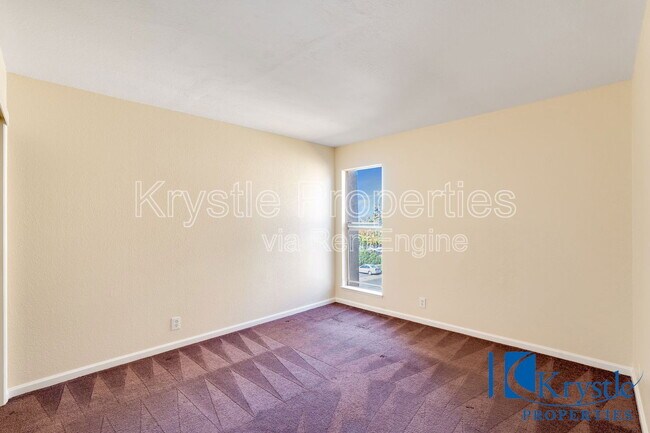 Building Photo - 144 Kathy Ellen Dr