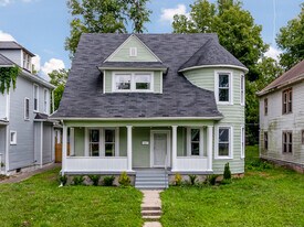 Building Photo - 2927 Boulevard Pl
