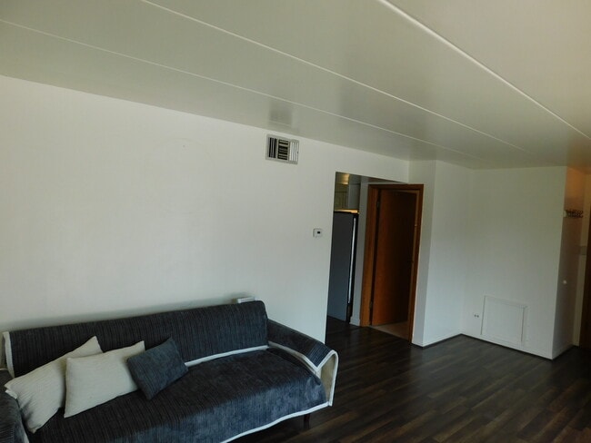 Building Photo - 18204 Exchange Ave