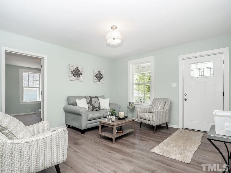 Building Photo - Room in Single Family Home on Chester St