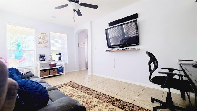 Building Photo - 1721 Buffalo Thunder