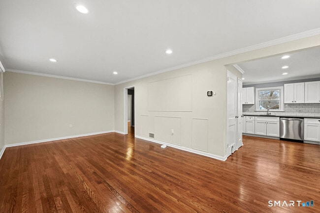 Building Photo - 125 Twin Brook Rd