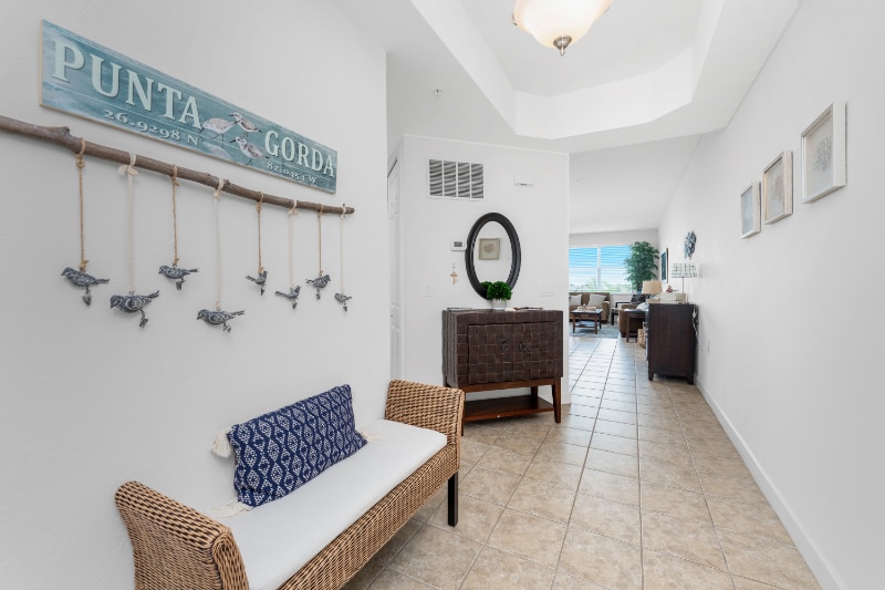 Building Photo - 2001 Bal Harbor Blvd