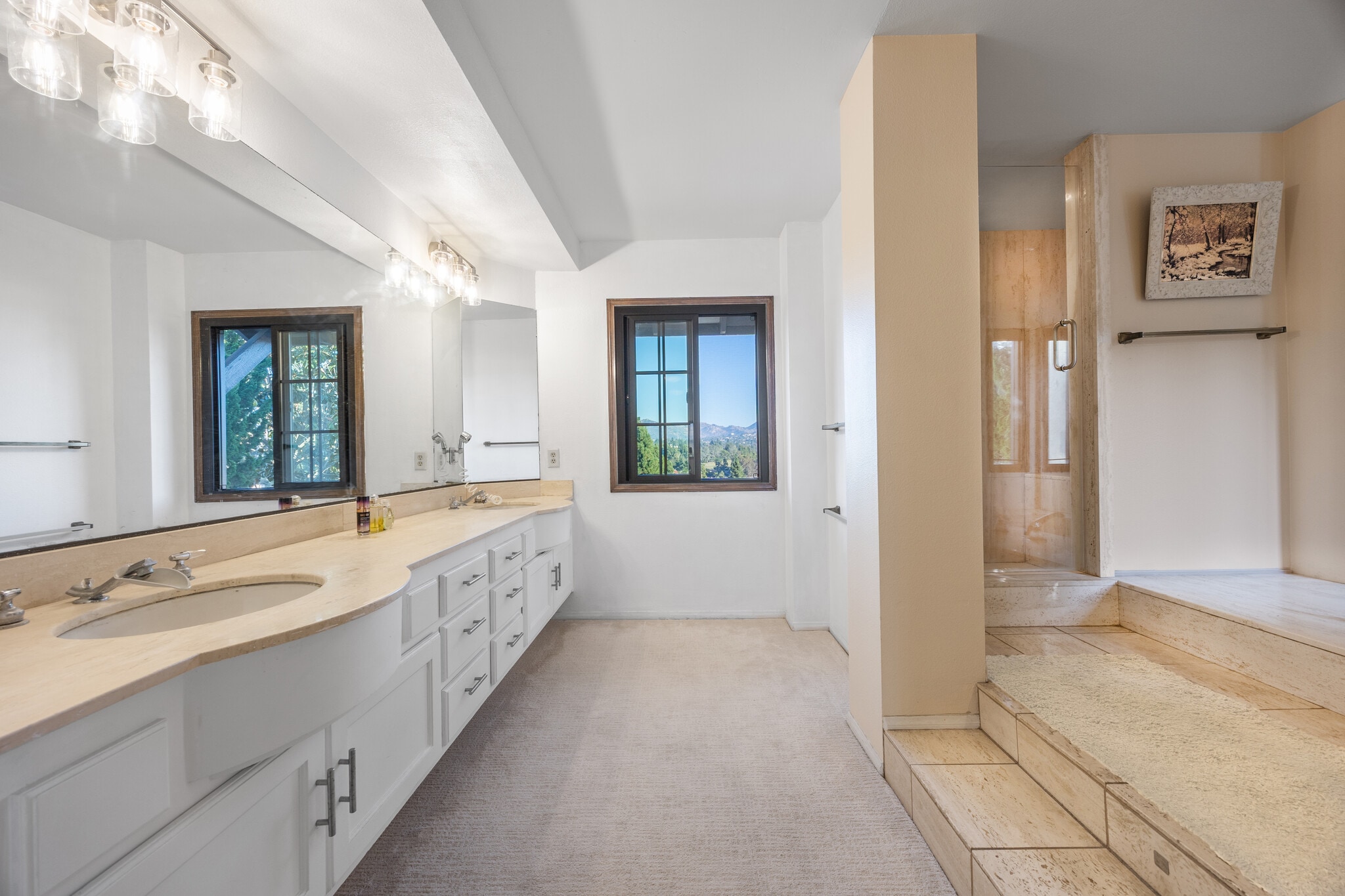 Building Photo - 17645 Rienzi Pl