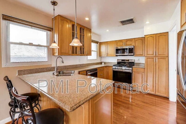 Building Photo - 12609 Holdridge Rd